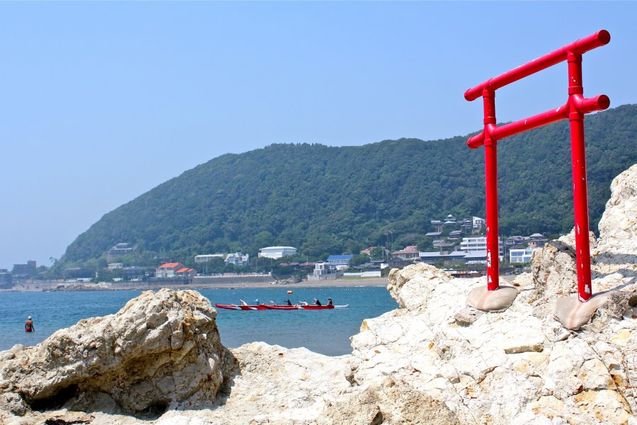 Pantai Isshiki Hayama di Musim Panas