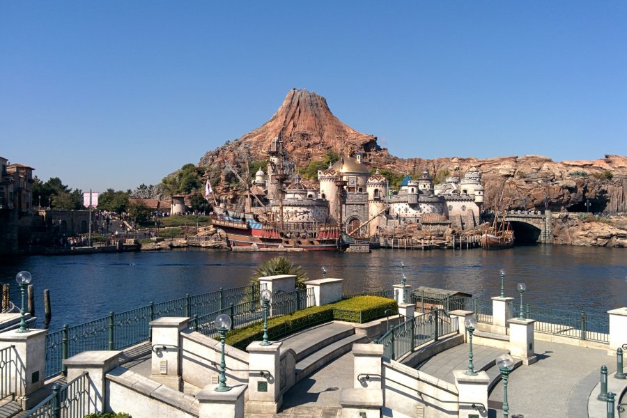 Rekor Pengunjung di Disney Tokyo